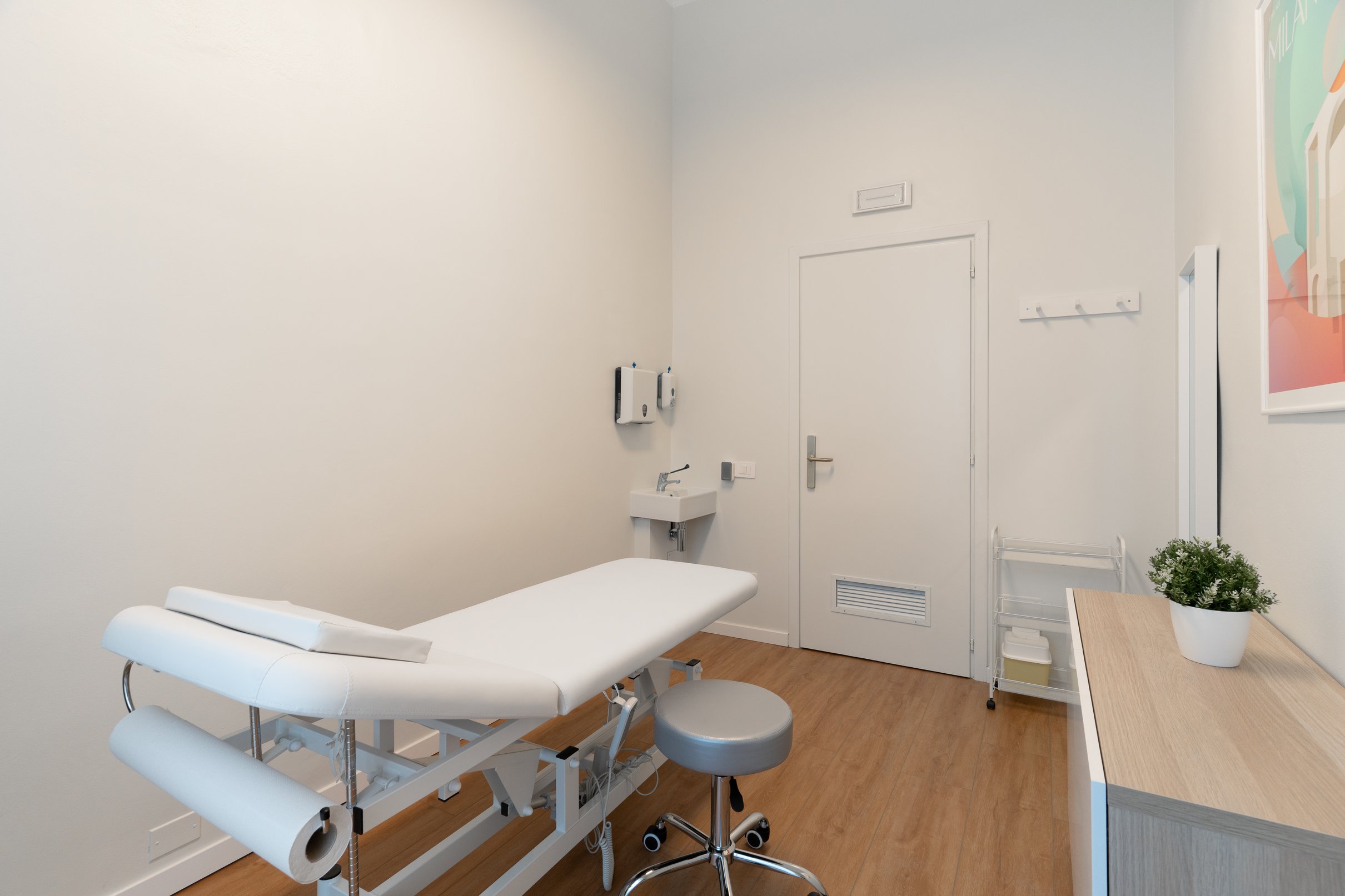 Corso Vercelli Studio 8