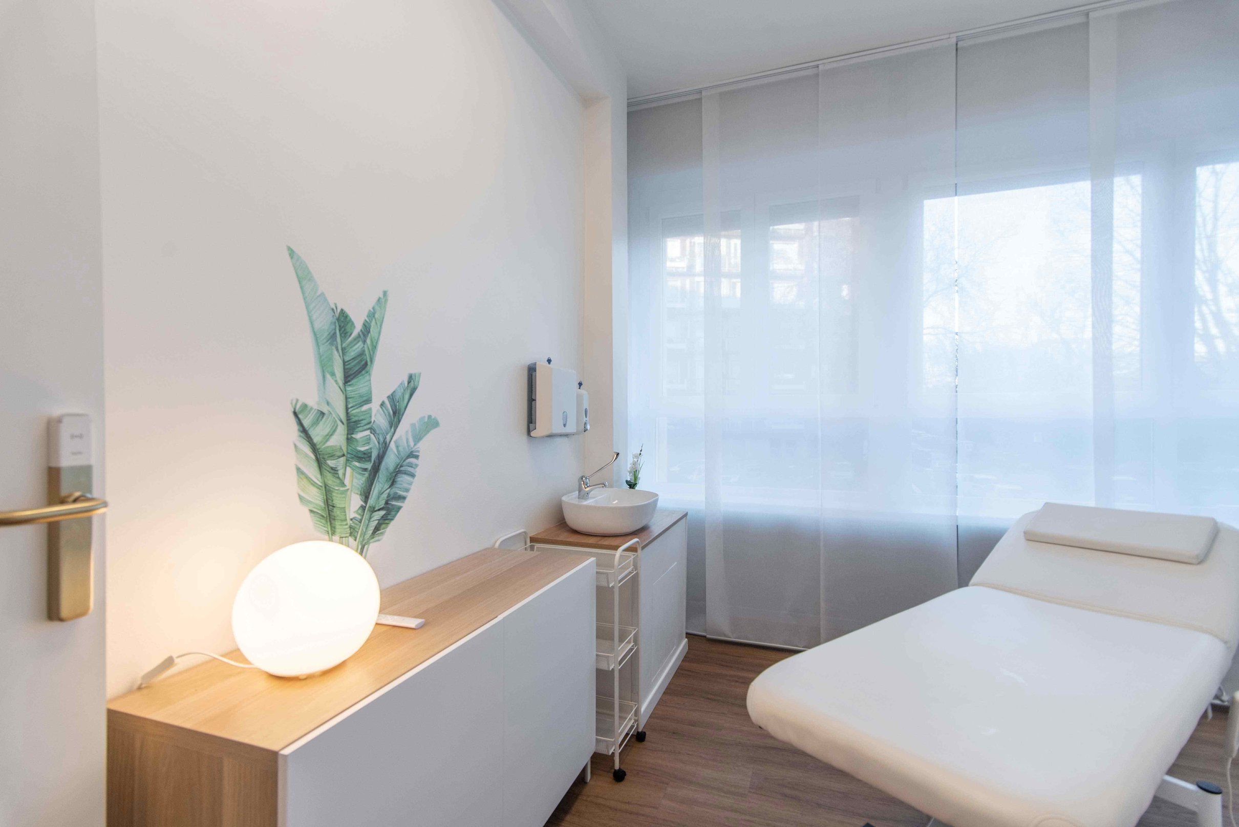 Romana Studio 9