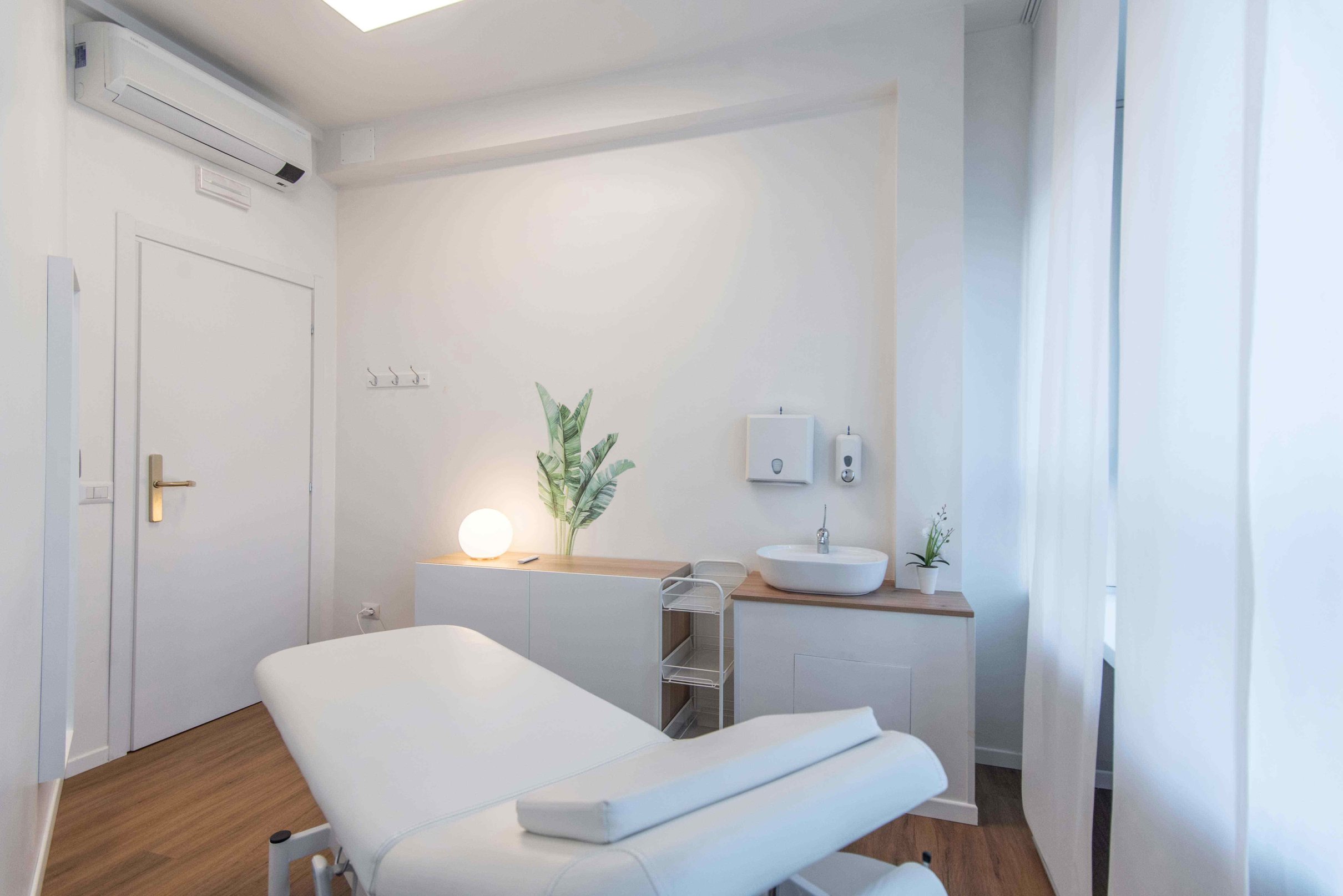 Romana Studio 9